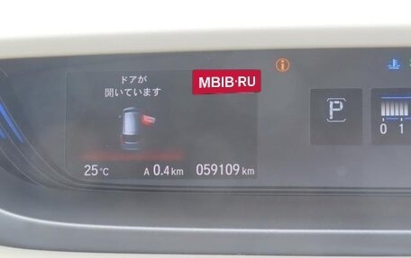 Honda Freed II, 2017 год, 1 200 000 рублей, 17 фотография
