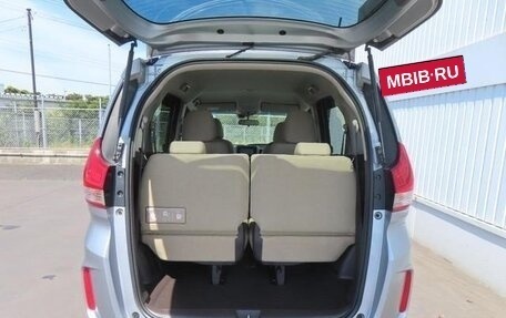 Honda Freed II, 2017 год, 1 200 000 рублей, 24 фотография