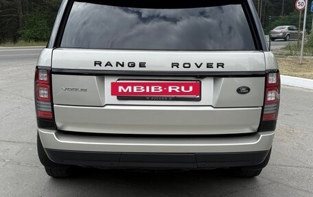 Land Rover Range Rover IV рестайлинг, 2013 год, 3 500 000 рублей, 4 фотография