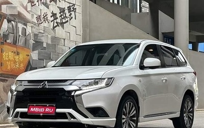 Mitsubishi Outlander III рестайлинг 3, 2021 год, 1 713 000 рублей, 1 фотография