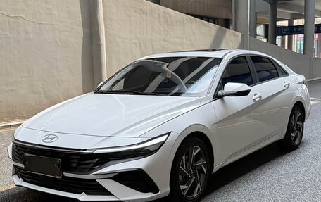 Hyundai Elantra, 2023 год, 1 442 000 рублей, 1 фотография