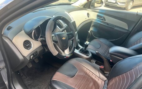 Chevrolet Cruze II, 2013 год, 550 000 рублей, 6 фотография