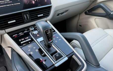 Porsche Cayenne III, 2022 год, 8 350 000 рублей, 6 фотография