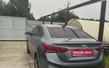 Hyundai Solaris II рестайлинг, 2017 год, 950 000 рублей, 3 фотография