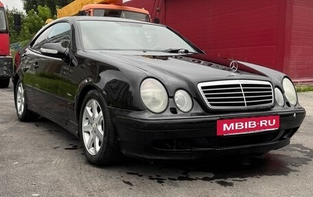 Mercedes-Benz CLK-Класс, 2001 год, 600 000 рублей, 2 фотография