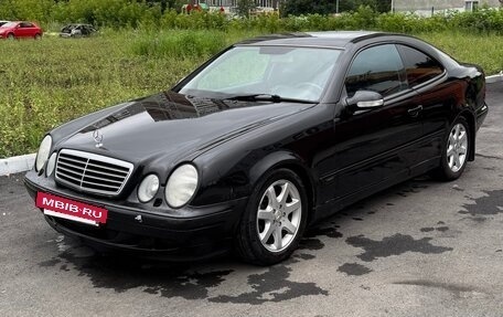 Mercedes-Benz CLK-Класс, 2001 год, 600 000 рублей, 3 фотография