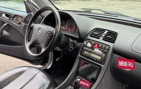 Mercedes-Benz CLK-Класс, 2001 год, 600 000 рублей, 11 фотография