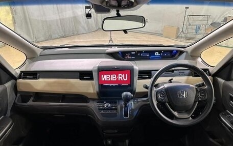 Honda Freed II, 2022 год, 1 269 002 рублей, 7 фотография