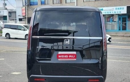 Honda Stepwgn, 2023 год, 1 782 000 рублей, 5 фотография