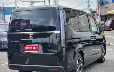 Honda Stepwgn, 2023 год, 1 782 000 рублей, 6 фотография