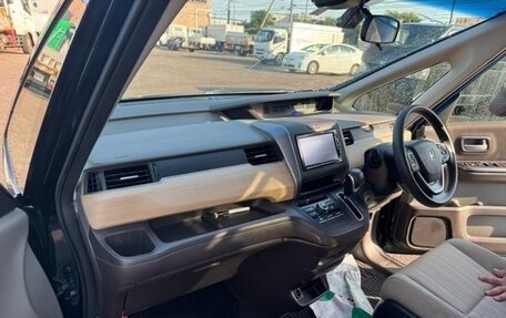 Honda Freed II, 2018 год, 1 250 000 рублей, 7 фотография