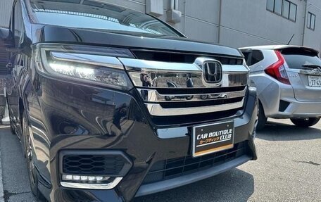 Honda Stepwgn IV, 2021 год, 1 650 000 рублей, 2 фотография