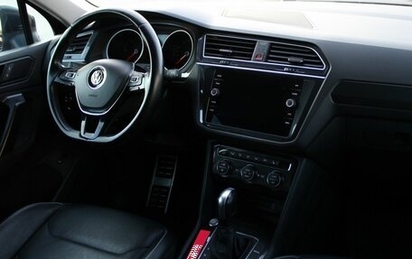 Volkswagen Tiguan II, 2019 год, 3 099 000 рублей, 35 фотография