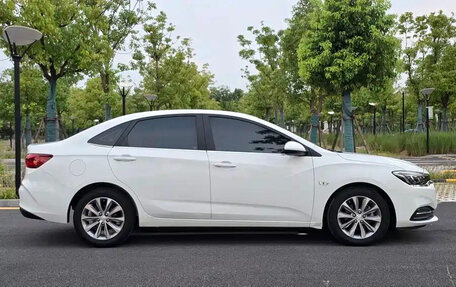 Chevrolet Cruze II, 2022 год, 1 031 111 рублей, 5 фотография