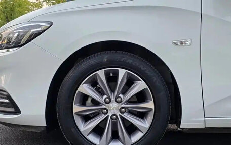 Chevrolet Cruze II, 2022 год, 1 031 111 рублей, 13 фотография