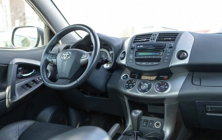 Toyota RAV4, 2011 год, 1 519 000 рублей, 10 фотография