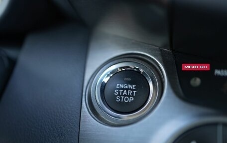 Toyota RAV4, 2011 год, 1 519 000 рублей, 26 фотография