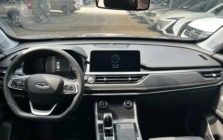 Chery Tiggo 8 I, 2023 год, 1 350 000 рублей, 4 фотография