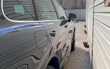 Volkswagen Touareg III, 2017 год, 3 490 000 рублей, 2 фотография