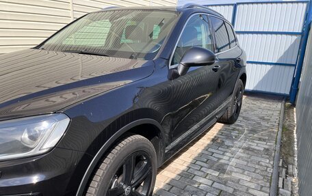 Volkswagen Touareg III, 2017 год, 3 490 000 рублей, 3 фотография