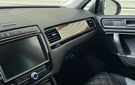Volkswagen Touareg III, 2017 год, 3 490 000 рублей, 9 фотография