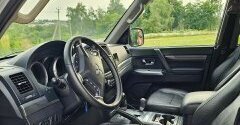 Mitsubishi Pajero IV, 2011 год, 1 750 000 рублей, 10 фотография