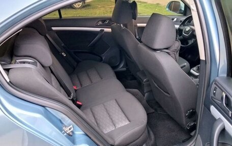 Skoda Octavia, 2010 год, 750 000 рублей, 8 фотография