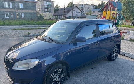 Skoda Fabia II, 2010 год, 270 000 рублей, 2 фотография