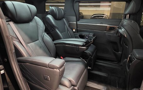 Toyota Alphard, 2025 год, 11 299 000 рублей, 7 фотография