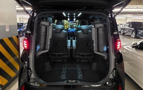 Toyota Alphard, 2025 год, 11 299 000 рублей, 10 фотография