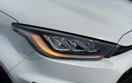 Toyota Yaris, 2022 год, 3 750 000 рублей, 24 фотография