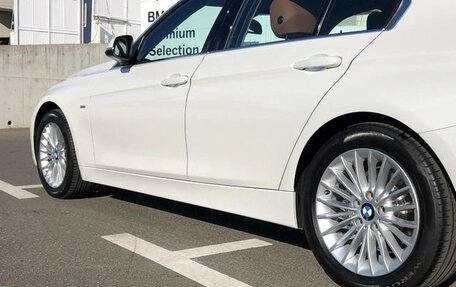 BMW 3 серия, 2019 год, 1 750 000 рублей, 7 фотография