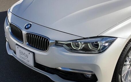 BMW 3 серия, 2019 год, 1 750 000 рублей, 2 фотография