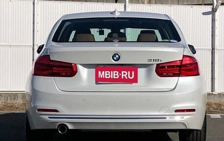 BMW 3 серия, 2019 год, 1 750 000 рублей, 10 фотография