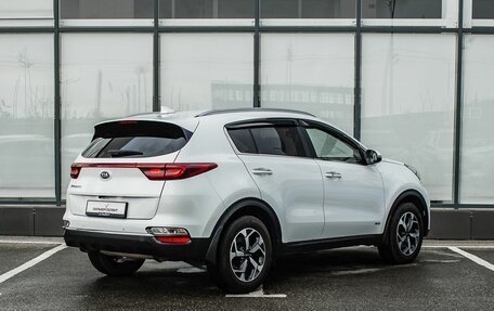 KIA Sportage IV рестайлинг, 2020 год, 2 250 000 рублей, 2 фотография