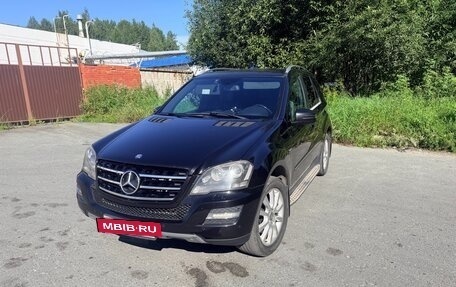 Mercedes-Benz M-Класс, 2010 год, 1 700 000 рублей, 2 фотография
