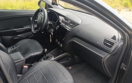 KIA Rio III рестайлинг, 2015 год, 850 000 рублей, 13 фотография