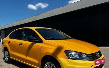 Volkswagen Polo VI (EU Market), 2017 год, 490 000 рублей, 3 фотография