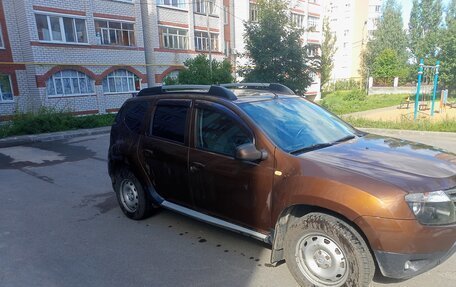 Renault Duster I рестайлинг, 2014 год, 900 000 рублей, 5 фотография
