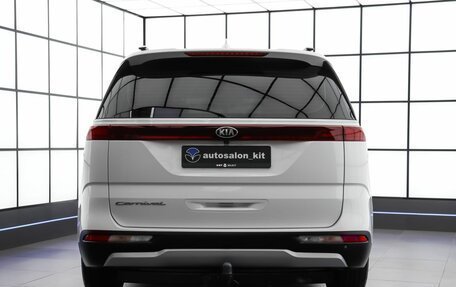 KIA Carnival, 2020 год, 3 370 000 рублей, 5 фотография