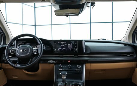 KIA Carnival, 2020 год, 3 370 000 рублей, 11 фотография