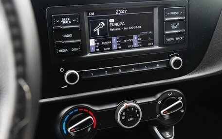 KIA Rio IV, 2021 год, 1 599 000 рублей, 18 фотография