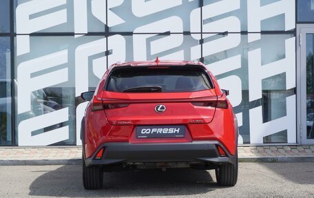 Lexus UX I, 2021 год, 3 150 000 рублей, 4 фотография