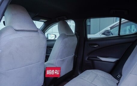 Lexus UX I, 2021 год, 3 150 000 рублей, 16 фотография