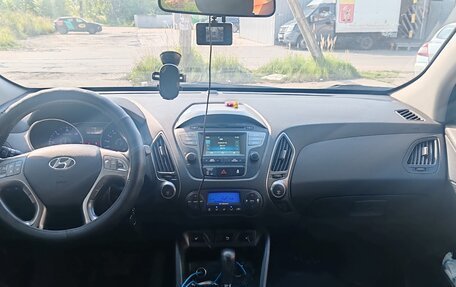 Hyundai ix35 I рестайлинг, 2013 год, 1 450 000 рублей, 10 фотография