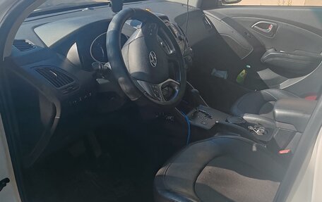 Hyundai ix35 I рестайлинг, 2013 год, 1 450 000 рублей, 9 фотография
