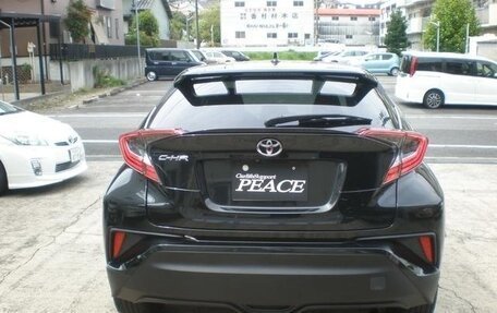 Toyota C-HR I рестайлинг, 2019 год, 1 430 069 рублей, 4 фотография