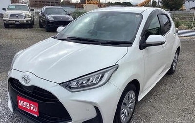 Toyota Yaris, 2024 год, 896 002 рублей, 1 фотография