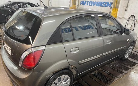 KIA Rio II, 2010 год, 530 000 рублей, 3 фотография