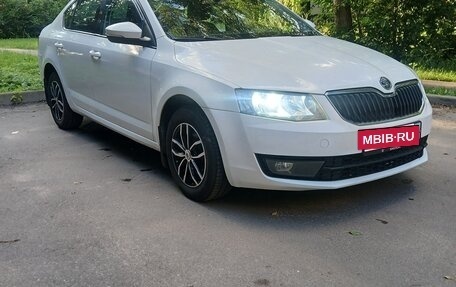 Skoda Octavia, 2015 год, 800 000 рублей, 6 фотография